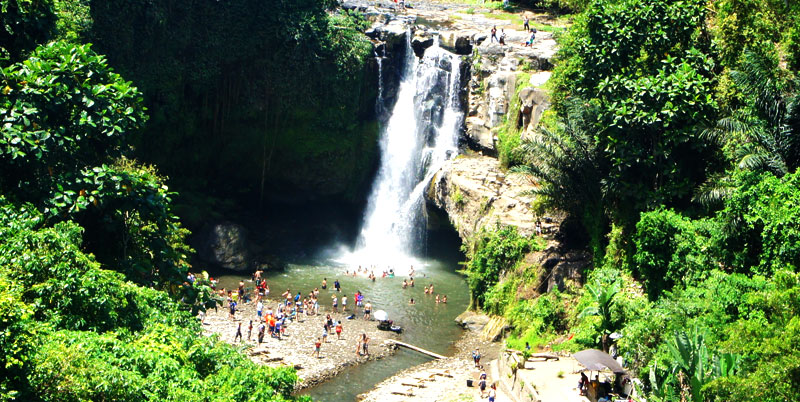 Tegenungan Waterfall