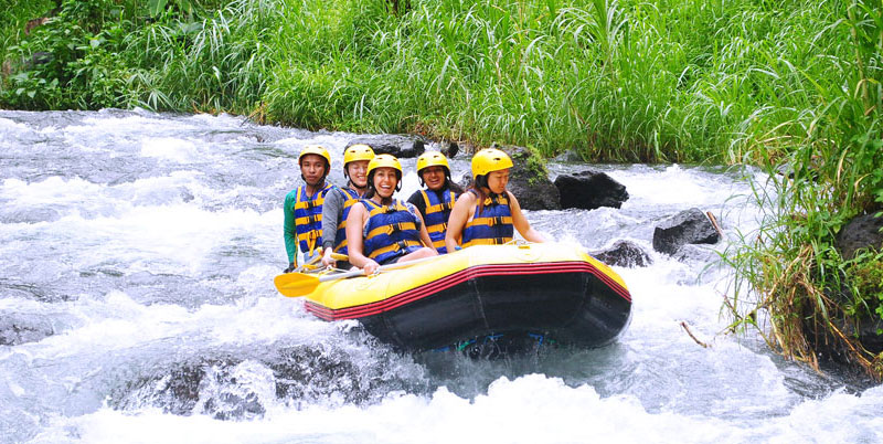Telaga Waja Rafting + Elephant Ride + Spa Packages
