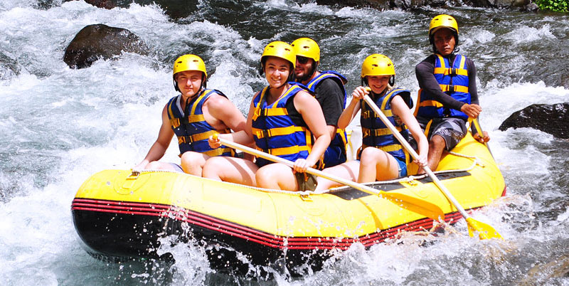 Telaga Waja Rafting and Uluwatu Full Day Tour